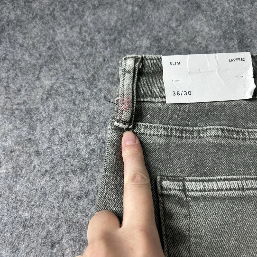 American Eagle Outfitters product pair